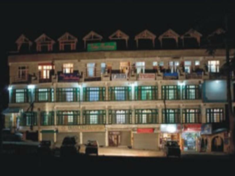 Hotel Satkar Residency - Riverside Old Manali Eksteriør bilde