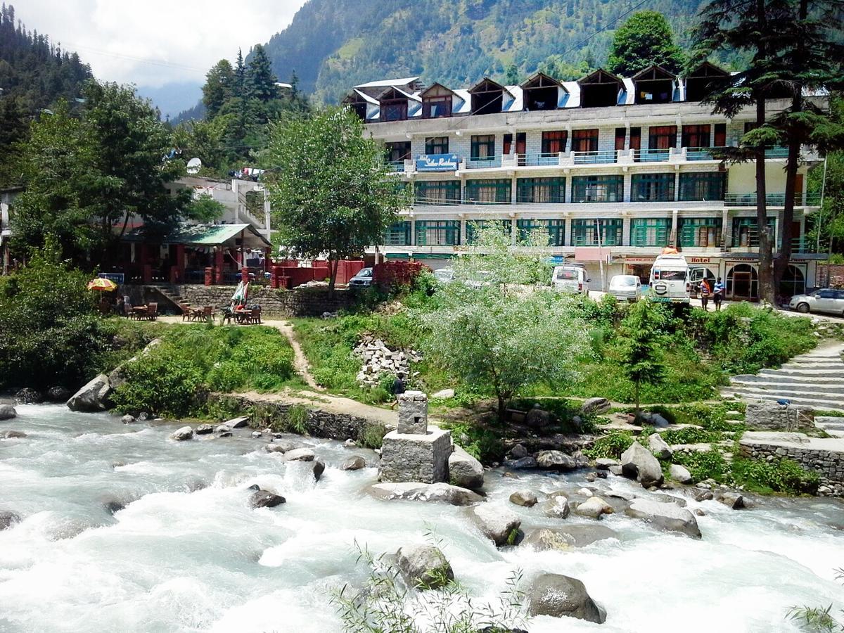 Hotel Satkar Residency - Riverside Old Manali Eksteriør bilde