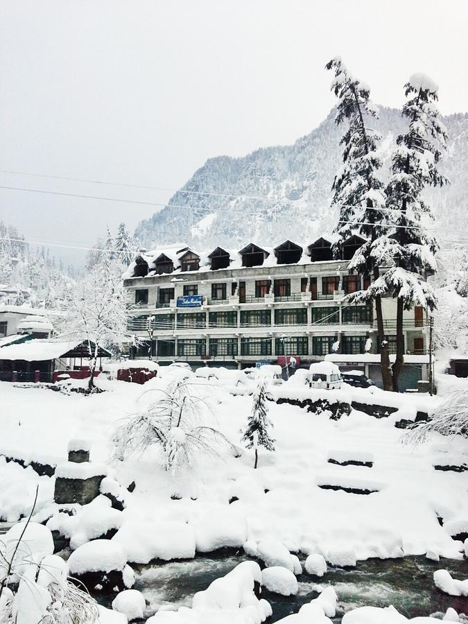 Hotel Satkar Residency - Riverside Old Manali Eksteriør bilde