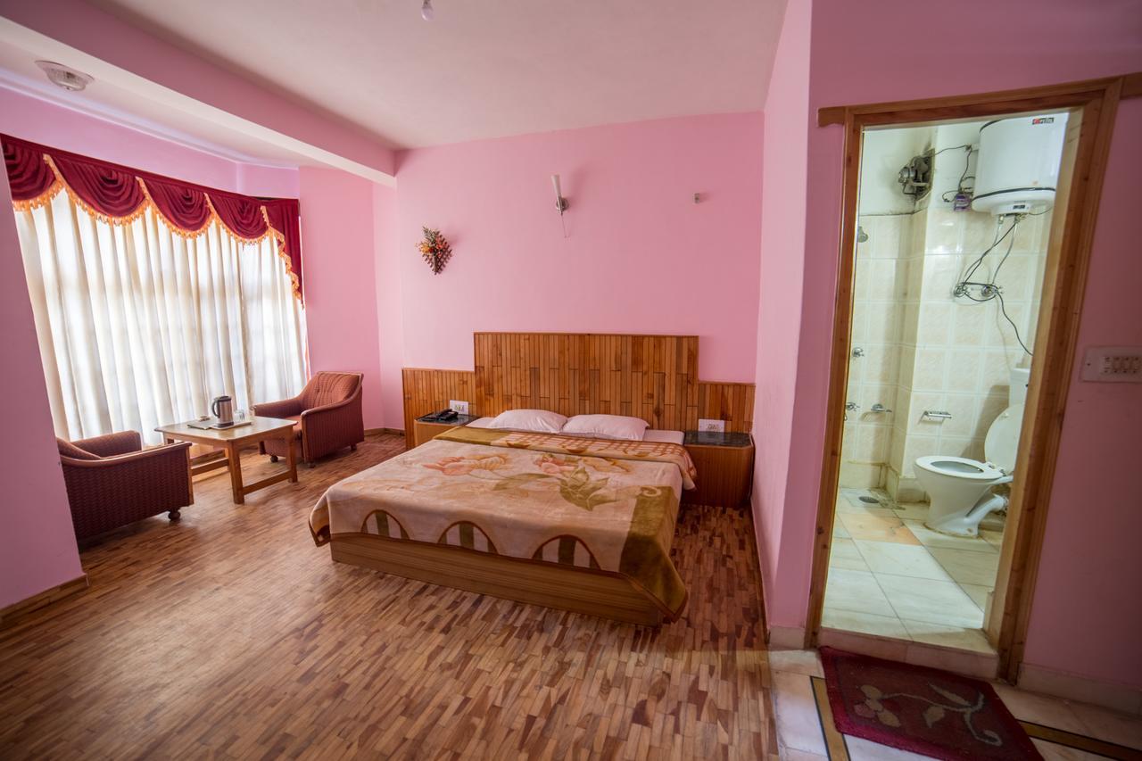 Hotel Satkar Residency - Riverside Old Manali Eksteriør bilde